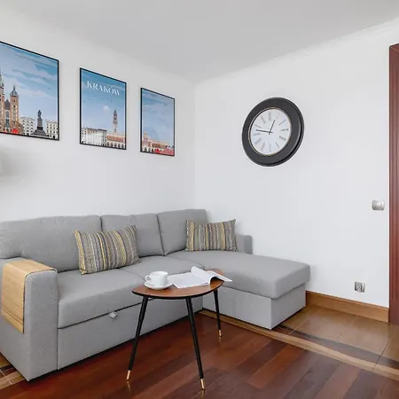 Cozy With Parking In By Renters Διαμέρισμα *